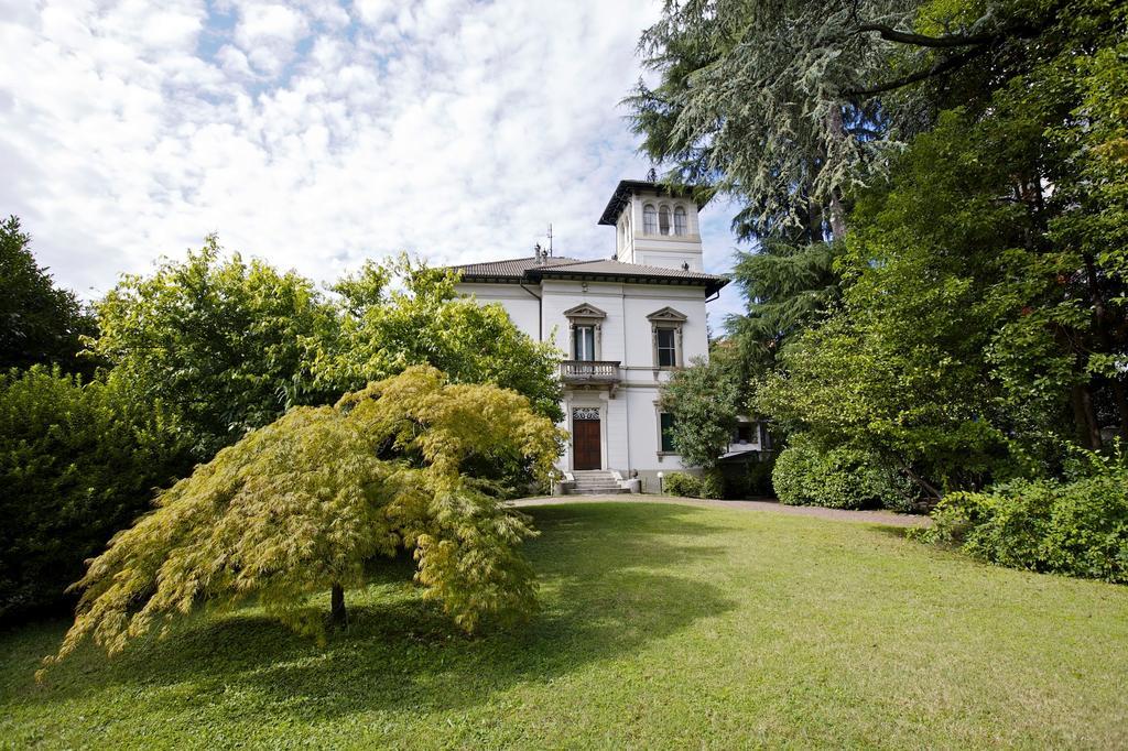 La Torretta Lägenhet Verbania Exteriör bild
